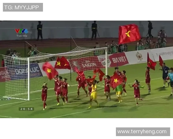 锦标赛特别报道：广州足球队的逆袭之旅